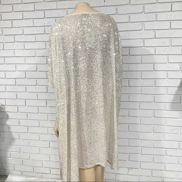 Zara Women’s Sequin Knit Ecru Cape - Picture 8 of 12